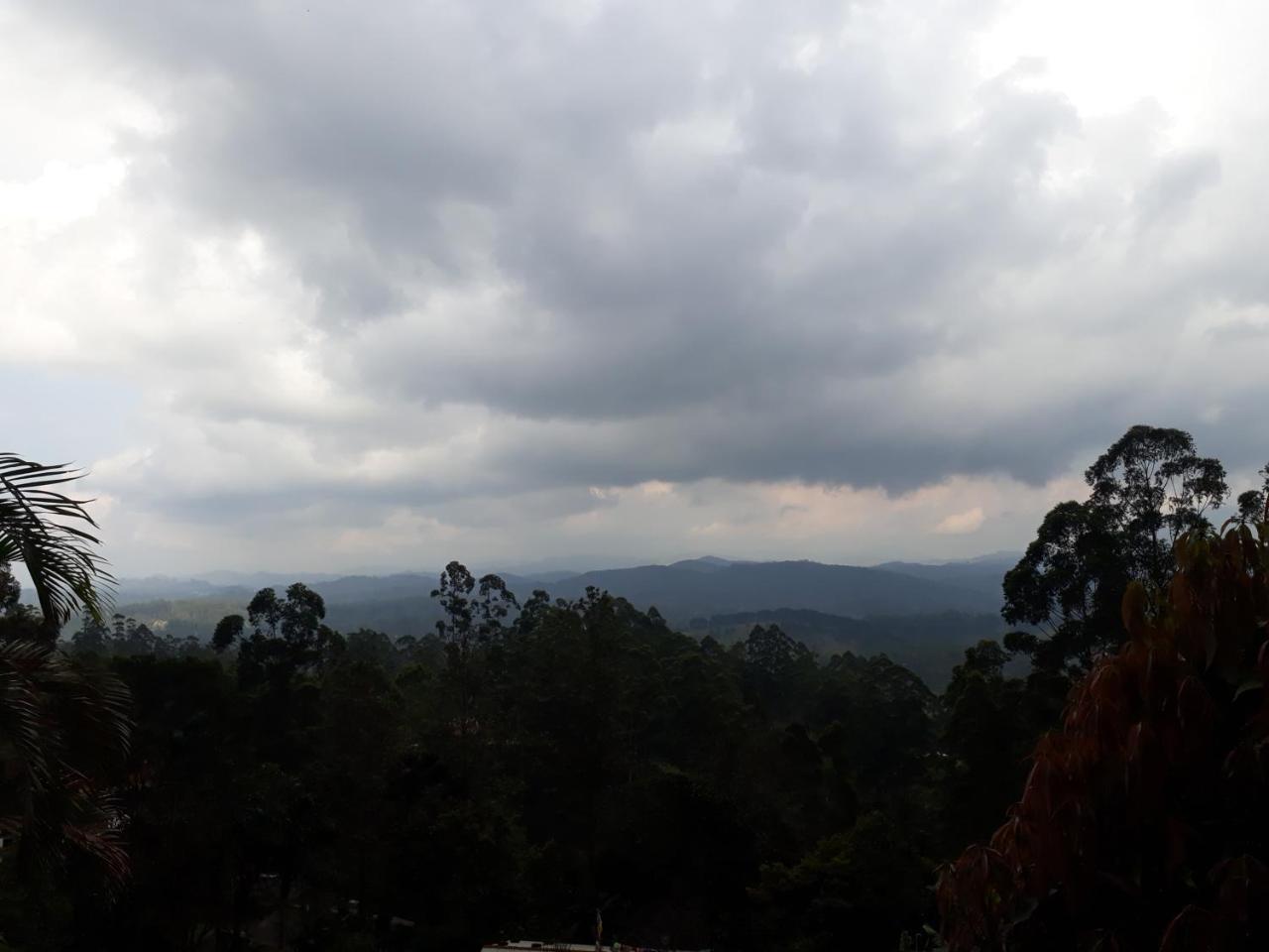 Ohiya Mount Plaza Apartment Boralanda Exterior foto